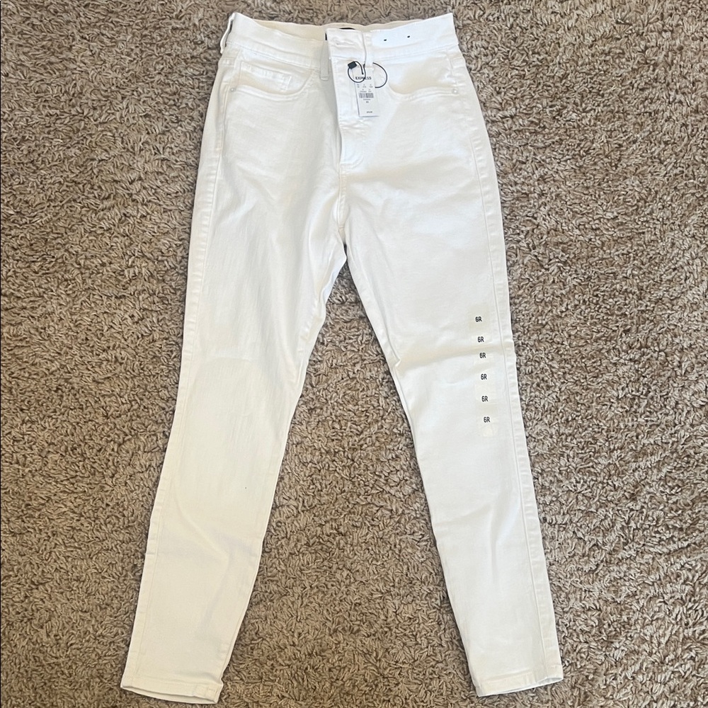 Express Women's Ivory Skinny Jeans